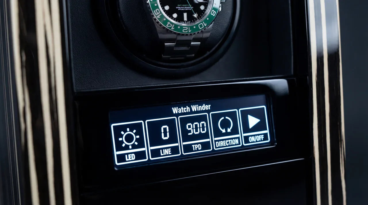 remontoir)president)close-up-watch-winder-touchscreen-controller