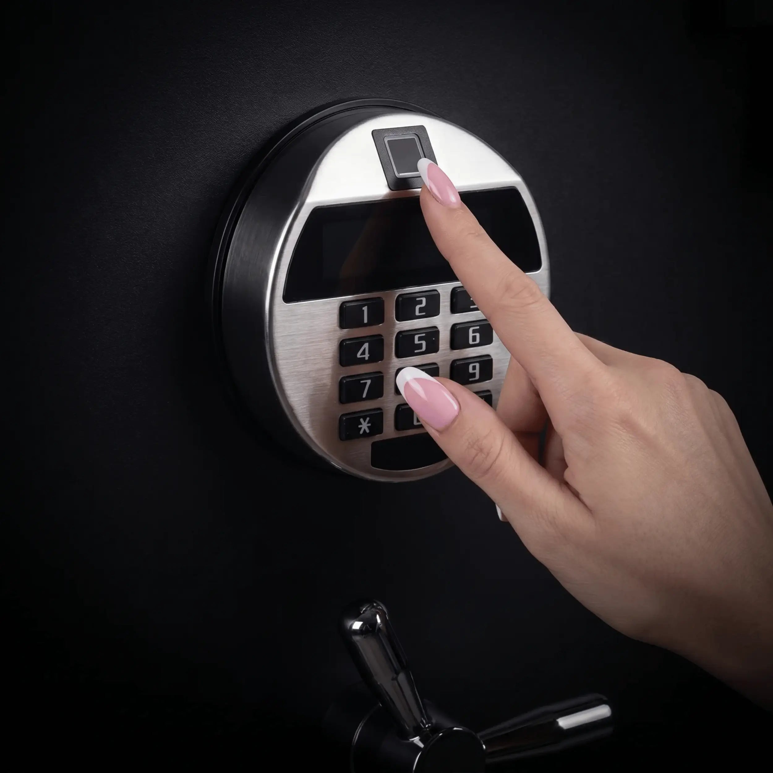 bellagio-coffre-fort-avec-remontoirs-pour-8-montres-remontoir-rotation-horlogere-serrure-code-biometrique