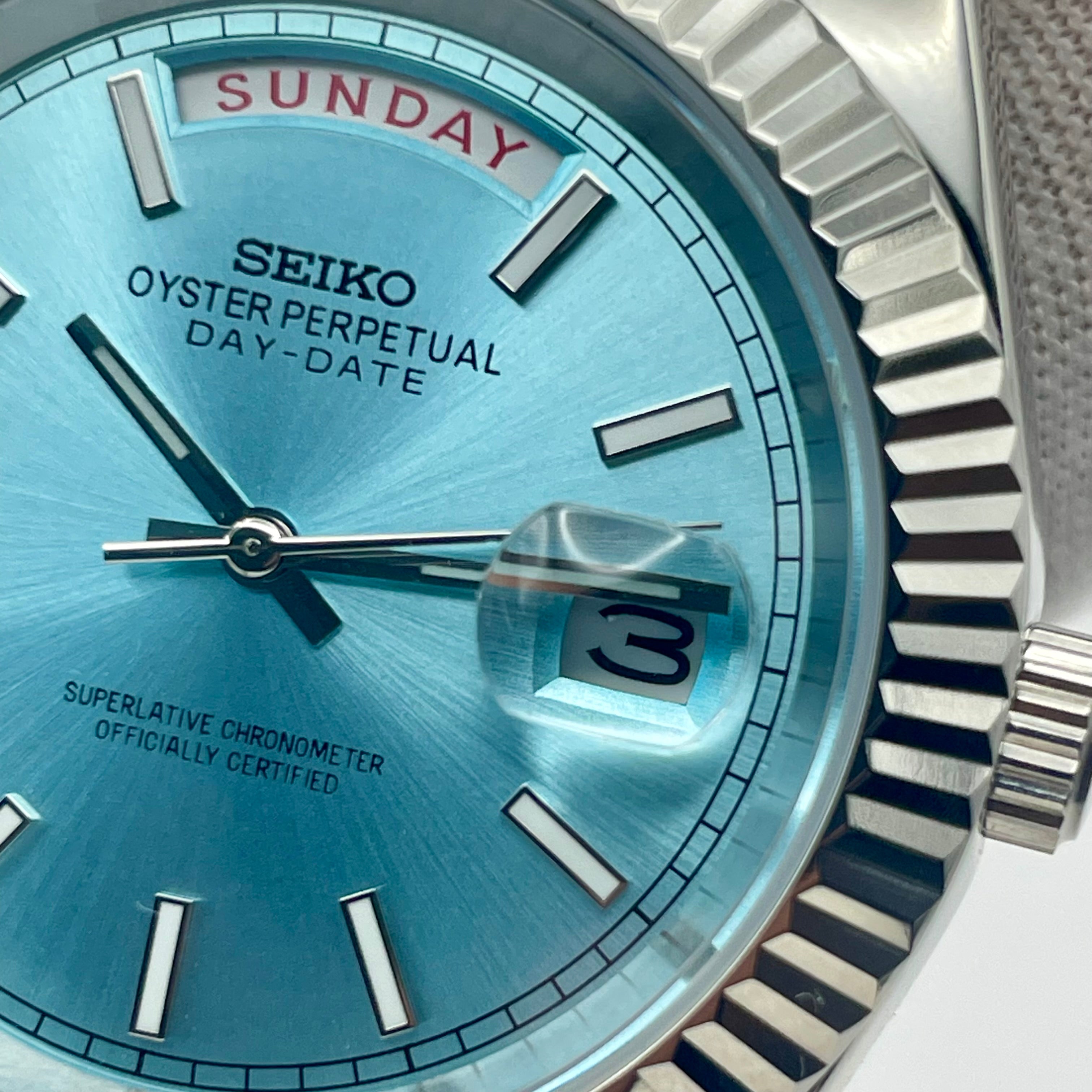 Seiko Mod Day Date Turquoise Blue 