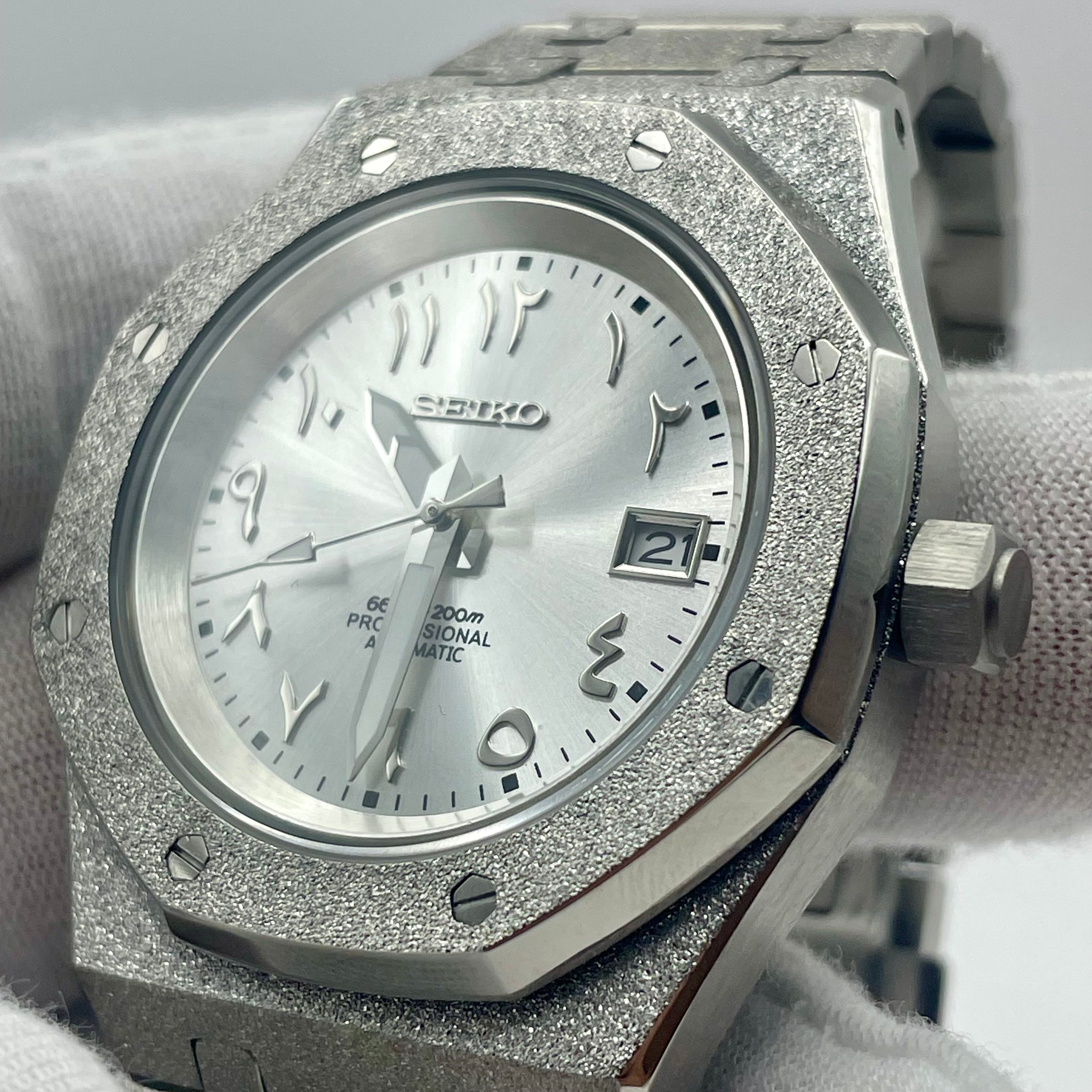 Quadrante grigio quadrante arabo satinato Seiko Mod Royal Oak 