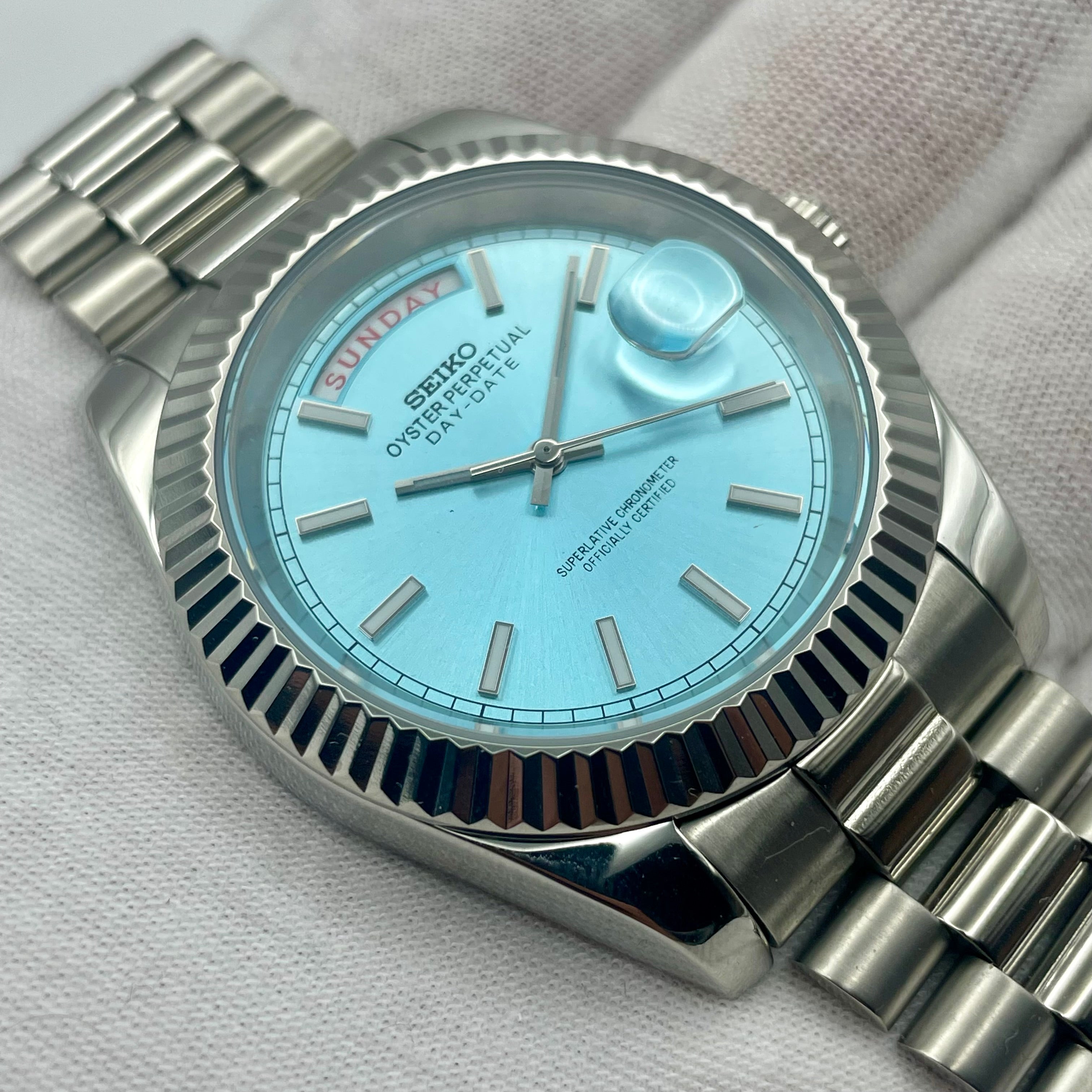 Seiko Mod Day Date blu turchese 