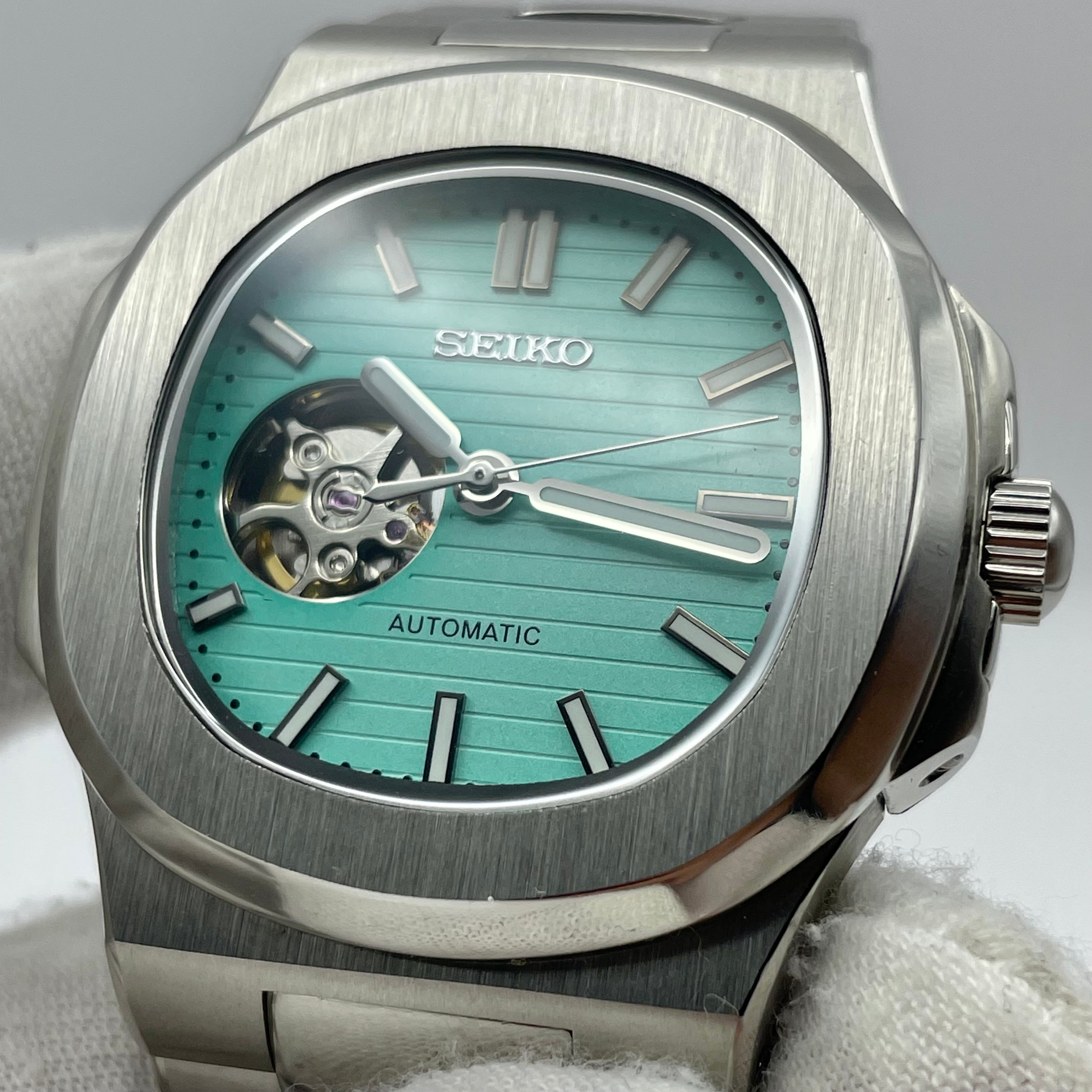 Seiko Mod Nautilus Tiffany "Open Heart" 