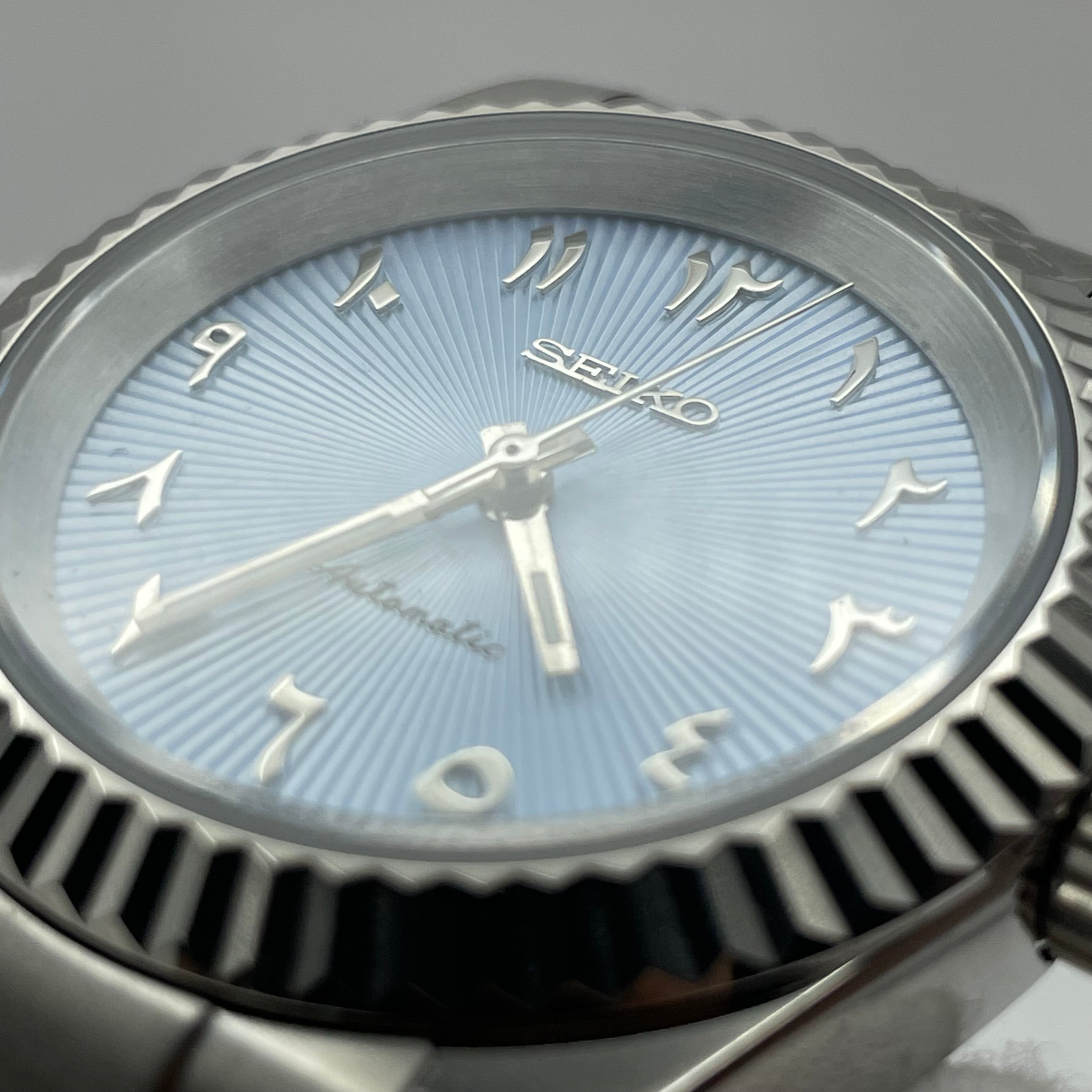 Seiko Mod arabisches Zifferblatt blau