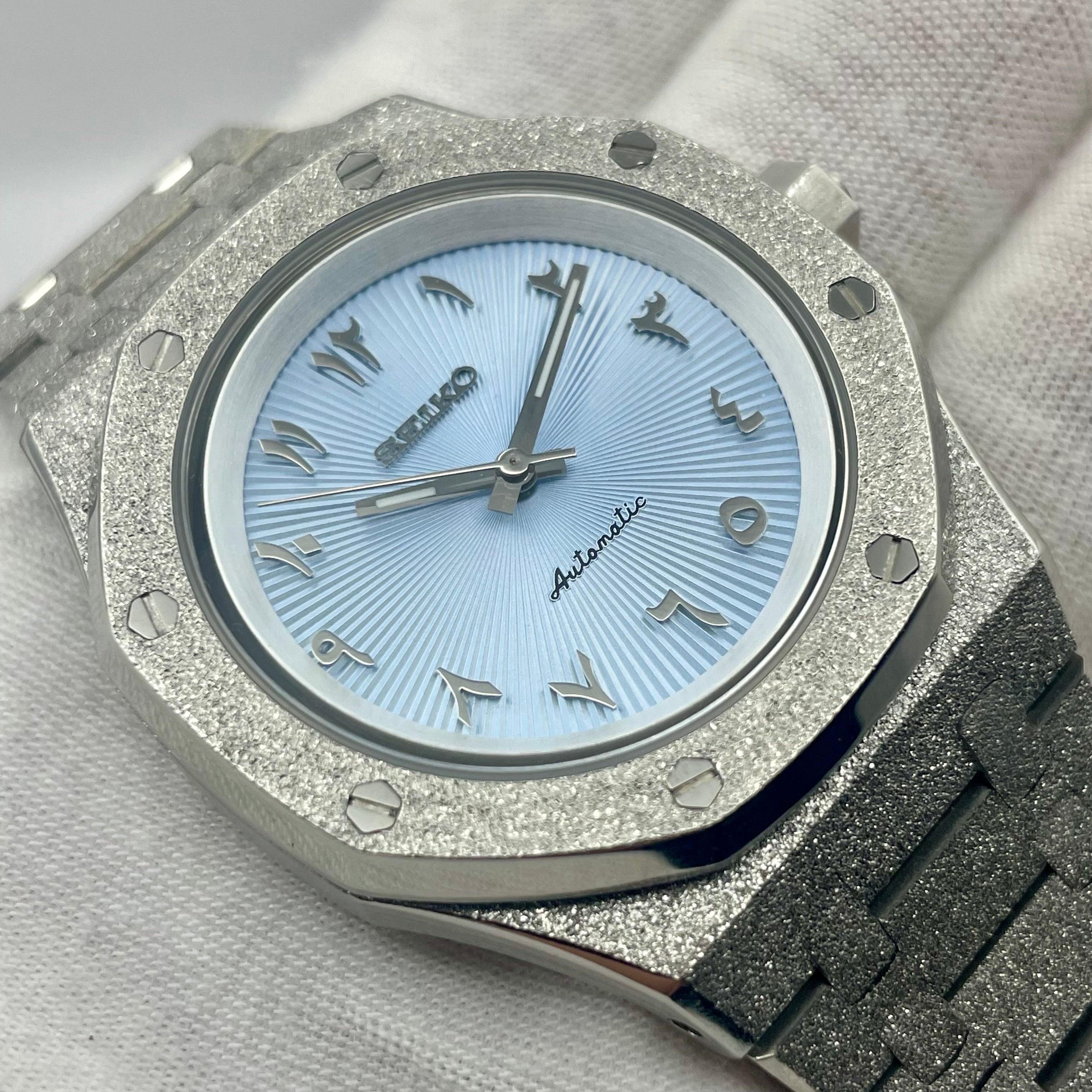 Seiko Mod Royal Oak Frosted Arabische wijzerplaat blauw 