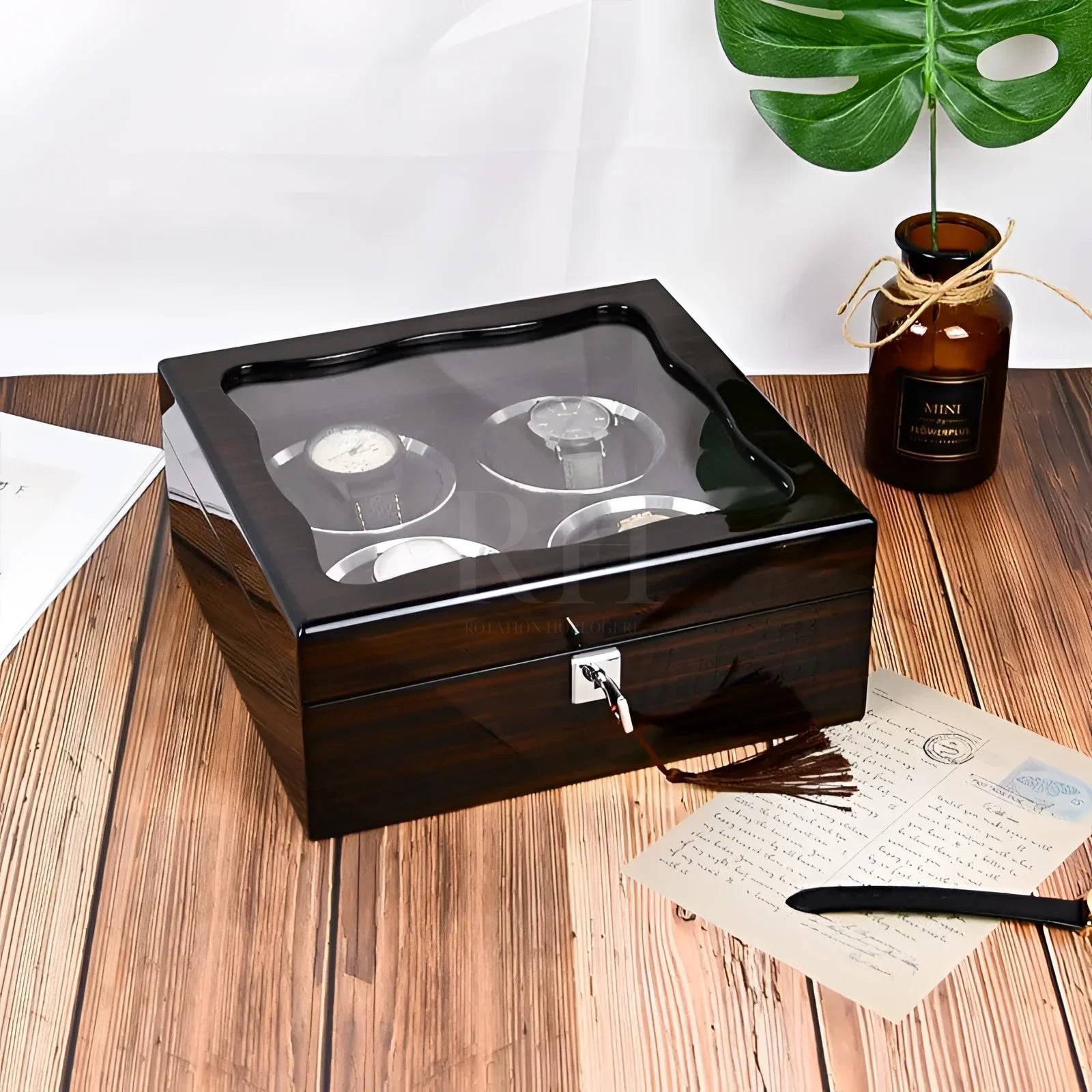 Boîte à Montre - le Carré Prestige - Rotation Horlogère