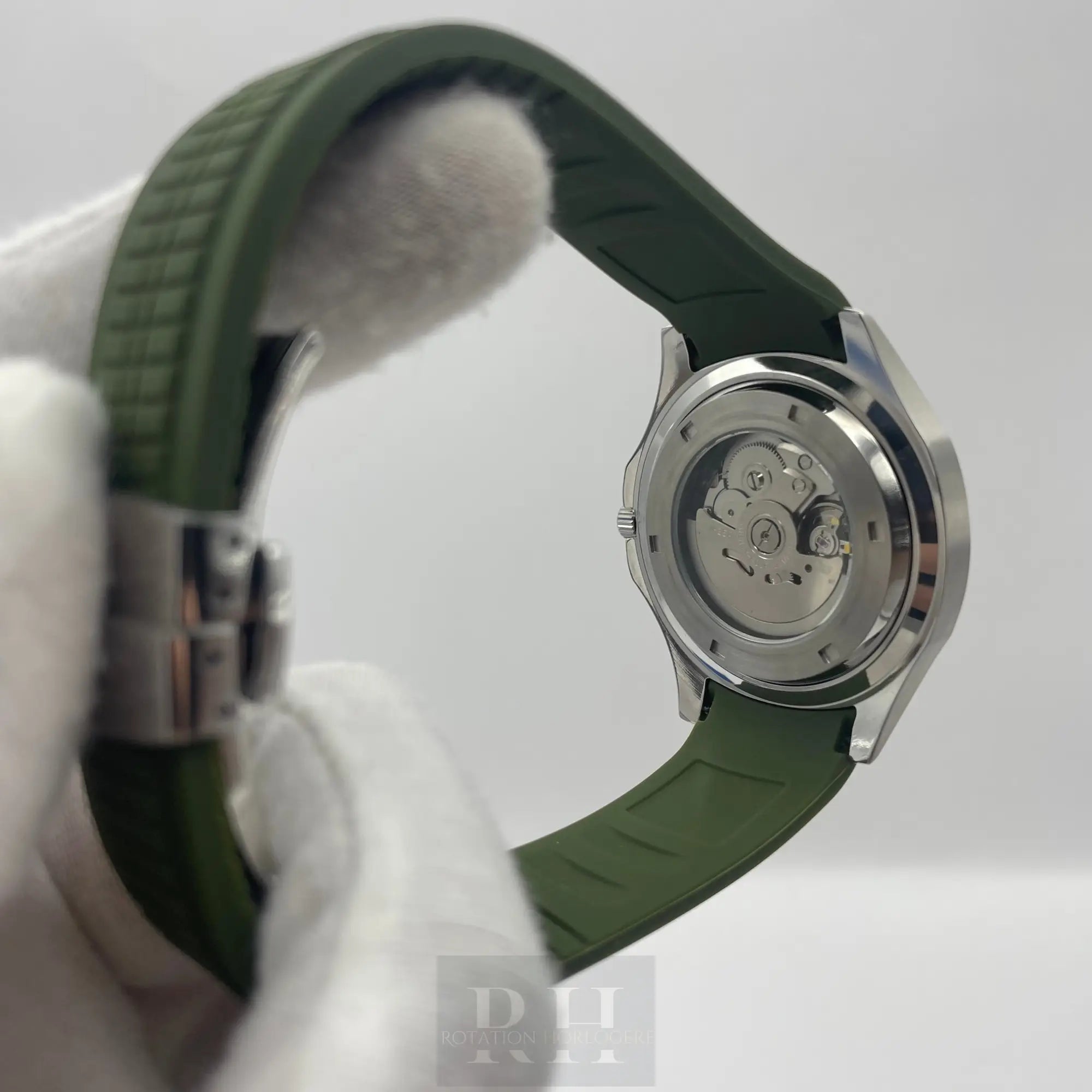 Seiko Mod Aquanaut Vert Kaki - Rotation Horlogère