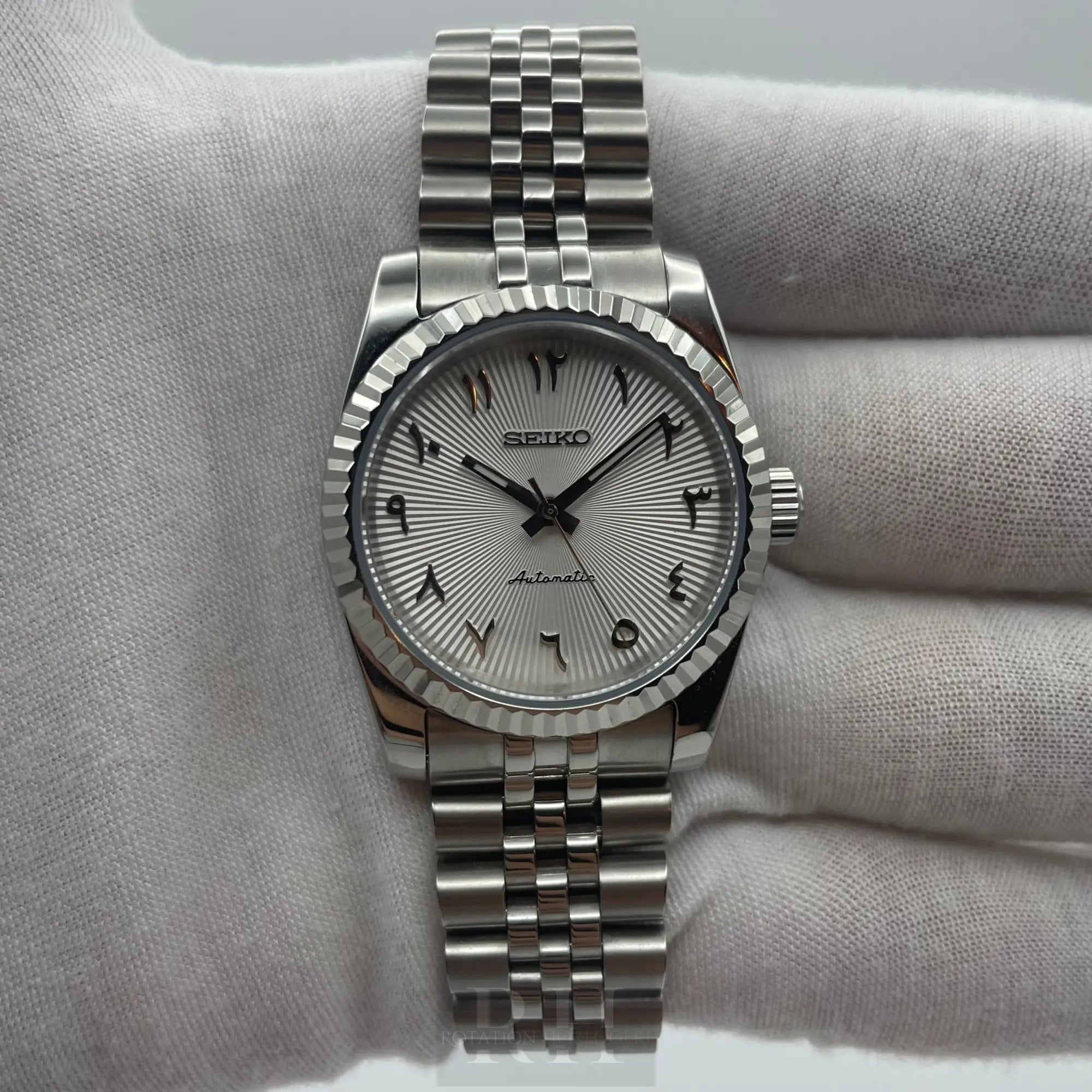 Seiko Mod Arabic Dial White - Rotation Horlogère