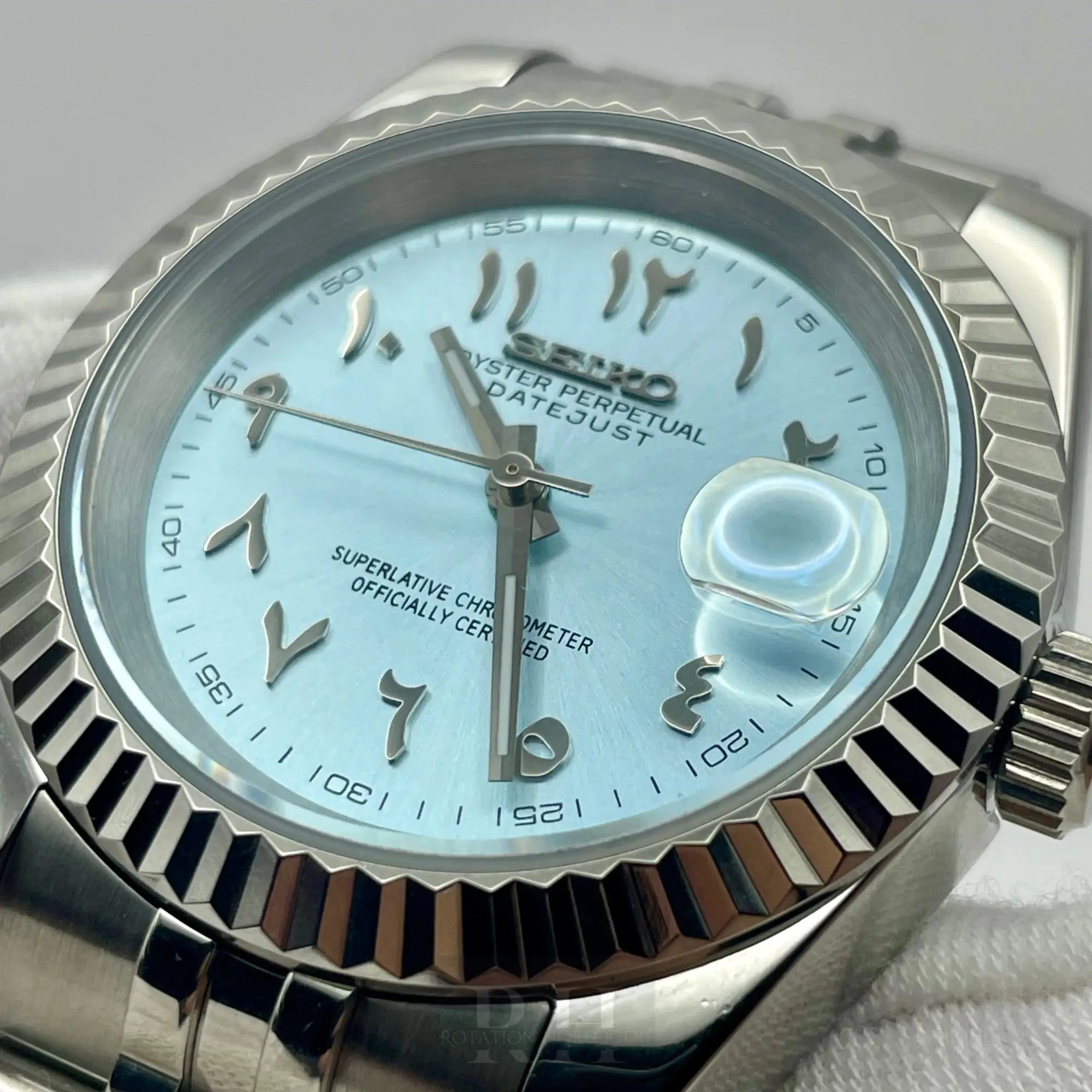 Seiko Mod Datejust Arabic Dial Bleu Turquoise - Rotation